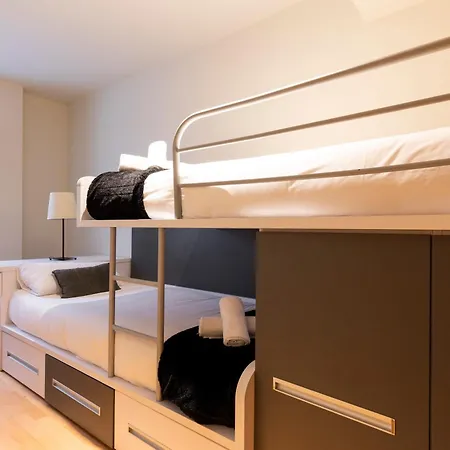 Ab Park Gueell-gaudi Apartman *